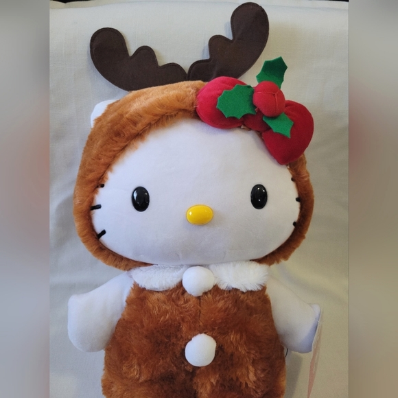Hello Kitty Holiday Greeter 2023. Cute reindeer Hello Kitty - Picture 4 of 12